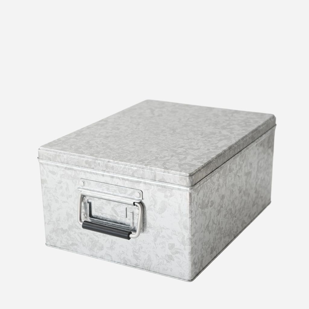 Iron Box M