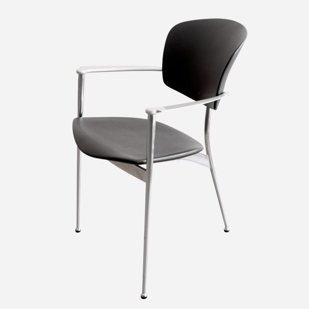 Tripod ‚Andrea’ Chairs by Josep Llusca for Andreu World