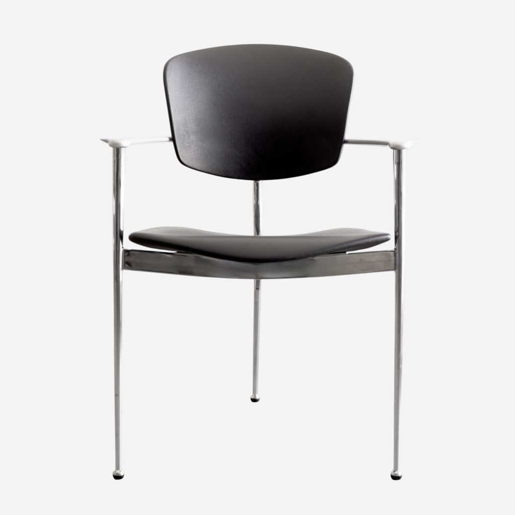Tripod ‚Andrea’ Chairs by Josep Llusca for Andreu World