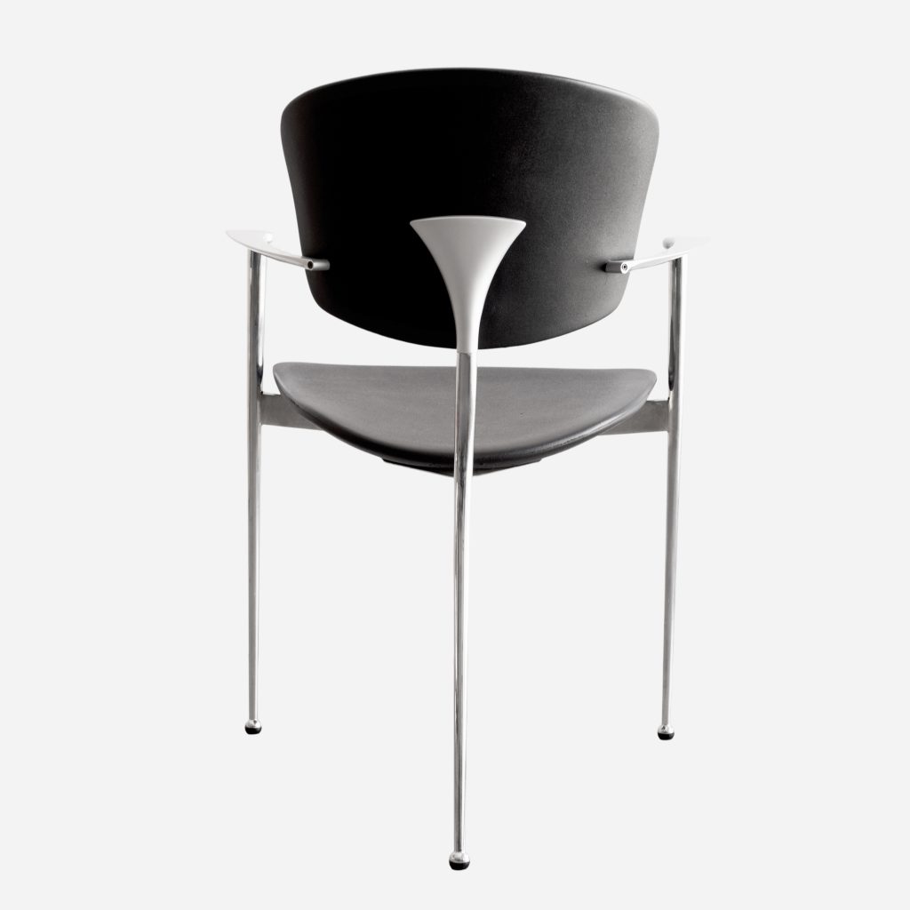 Tripod ‚Andrea’ Chairs by Josep Llusca for Andreu World